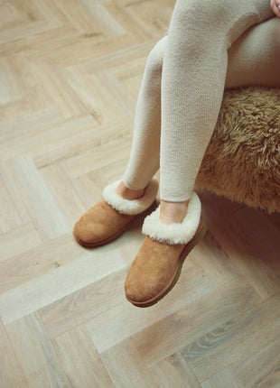 Hard Sole Slipper | Lammwolle, Wildleder Kastanie